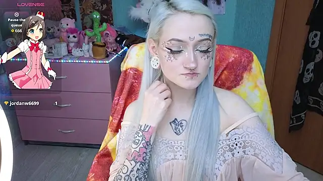 Manuela unicorn online show from 04.16.26