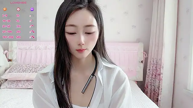 Snapshot of anjila888 chatting on 04.16.26 anjila888 online show from 04.16.26