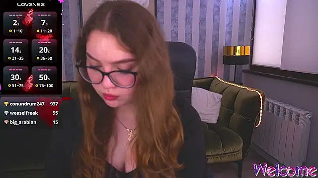 LuxSopphia online show from 03.22.25