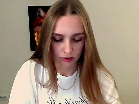 Doll Angelina online show from 10.16.25