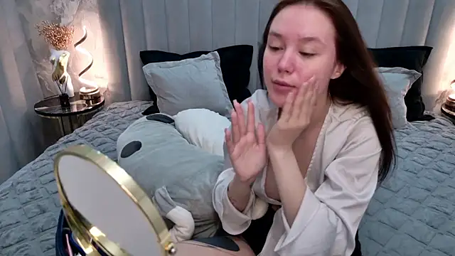 CarolineTenders online show from 06.29.26