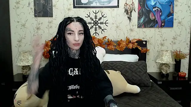 Velvetbat online show from 10.28.25