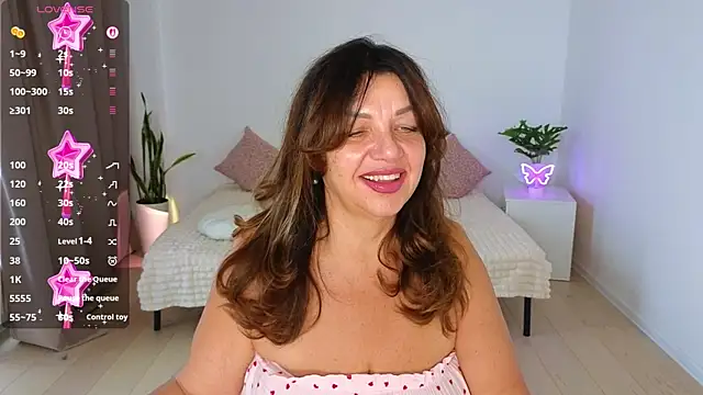 Nika Light online show from 11.06.25