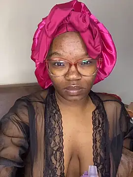 YummyMelanin117 online show from 03.04.26