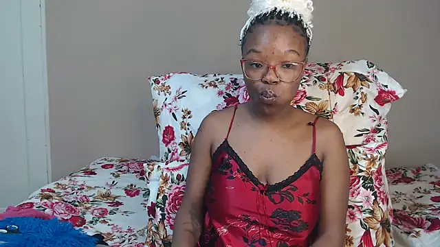 YummyMelanin117 online show from 04.07.26