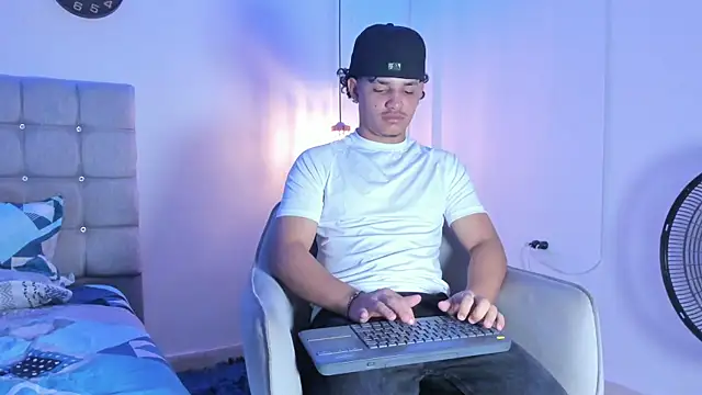 samxx muscle online show from 09.12.25