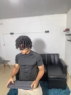 Snapshot of samxx_muscle chatting on 05.01.26 samxx muscle online show from 05.01.26