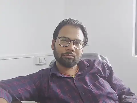 Snapshot of UAjit chatting on 06.04.26 UAjit online show from 06.04.26