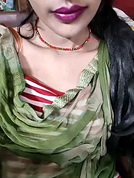 Eshwari Chopra online show from 09.15.25