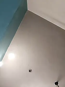 Eshwari Chopra online show from 12.15.25