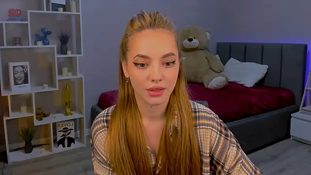 MelanieAlves online show from 11.20.25