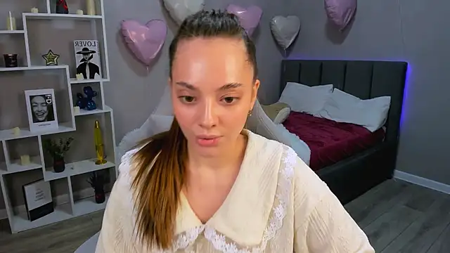 MelanieAlves online show from 02.27.26