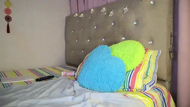 sofia8428 online show from 10.20.25