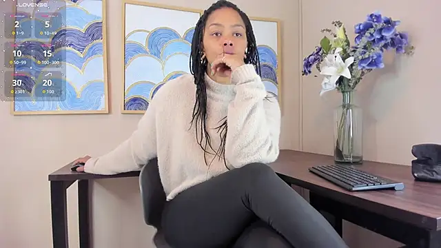 Snapshot of andrea_xoe_ chatting on 11.06.25 andrea xoe online show from 11.06.25