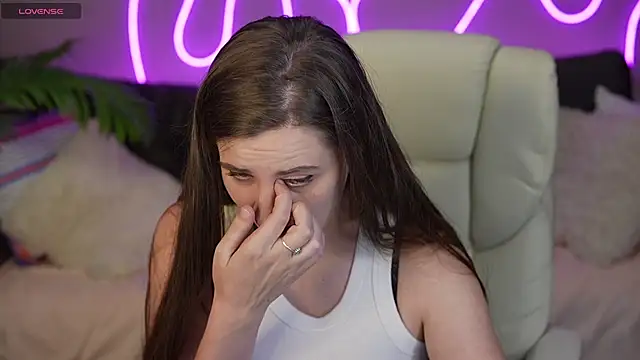 Snapshot of ValeryMurr chatting on 10.07.25 ValeryMurr online show from 10.07.25