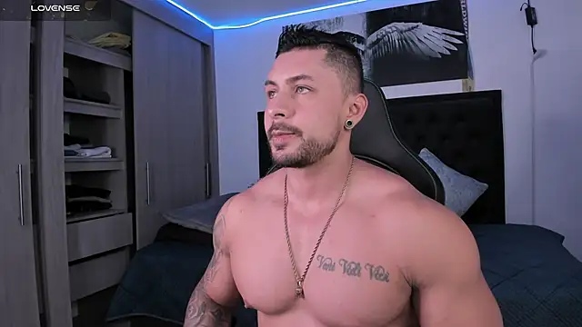 santi aesthetic online show from 09.19.25