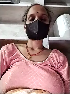 Snapshot of Soniy-Maax chatting on 09.25.25 Soniy-Maax online show from 09.25.25