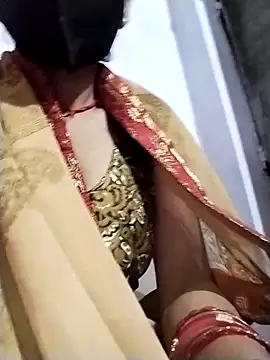 Snapshot of Soniy-Maax chatting on 12.18.25 Soniy-Maax online show from 12.18.25