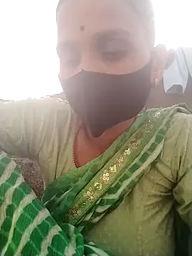 Snapshot of Soniy-Maax chatting on 02.26.26 Soniy-Maax online show from 02.26.26