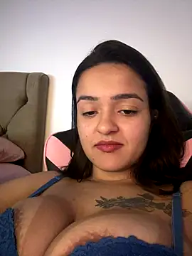 Manu 2002  online show from 10.21.25