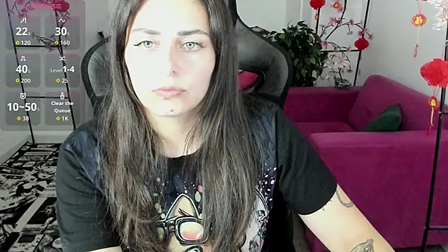 Snapshot of ValeriiMills chatting on 07.14.26 ValeriiMills online show from 07.14.26