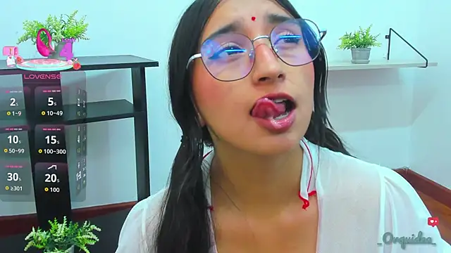  Orquidea  online show from 11.05.25