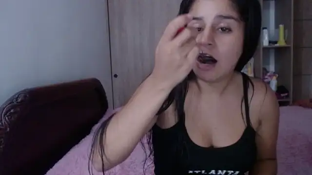 Snapshot of MeliSweet chatting on 03.29.26 MeliSweet online show from 03.29.26