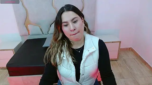 saaya tay online show from 09.09.25