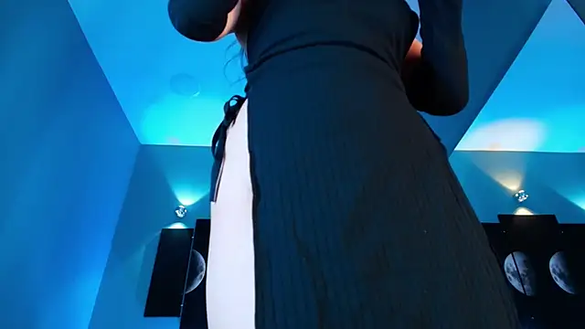 FreyaZimmerman  online show from 03.05.26