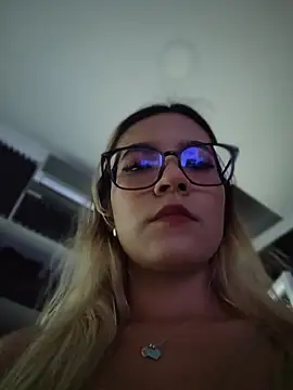 Pretty roxxyy online show from 04.03.26