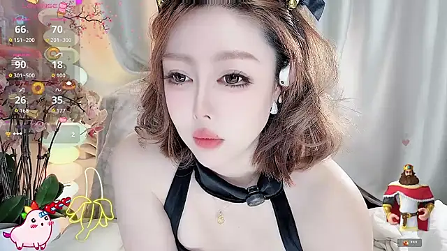 Snapshot of Meng-MM chatting on 11.30.25 Meng-MM online show from 11.30.25