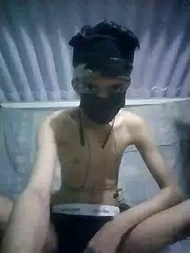 Snapshot of HannanKhan25 chatting on 11.04.25 HannanKhan25 online show from 11.04.25