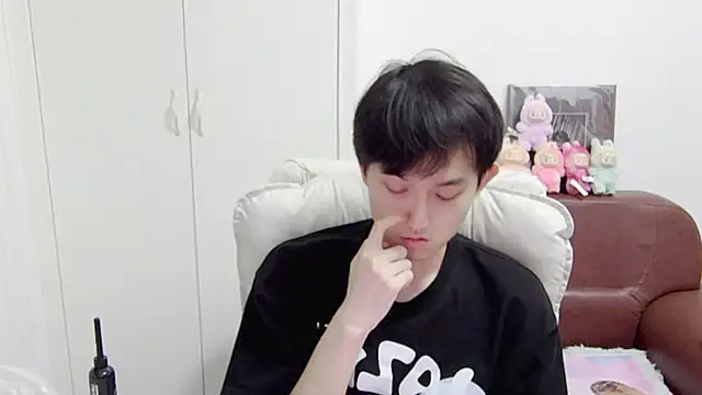 Snapshot of BILLY4me chatting on 10.12.25 BILLY4me online show from 10.12.25