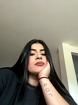 Snapshot of Kariina__69 chatting on 09.08.25 Kariina 69 online show from 09.08.25