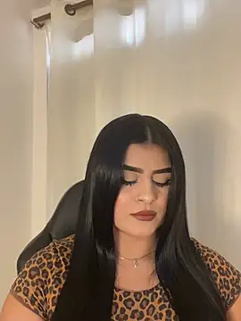 Snapshot of Kariina__69 chatting on 07.17.26 Kariina 69 online show from 07.17.26