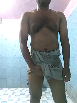 Snapshot of UrbanUtopia chatting on 09.19.25 UrbanUtopia online show from 09.19.25