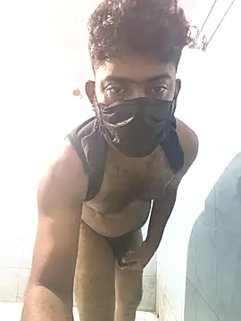 Snapshot of UrbanUtopia chatting on 10.26.25 UrbanUtopia online show from 10.26.25