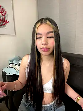 Snapshot of Cristina_pinkk chatting on 09.16.25 Cristina pinkk online show from 09.16.25