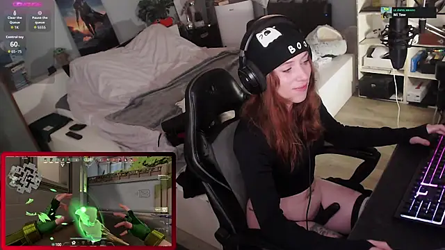 Horny Makima online show from 10.24.25