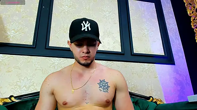 Snapshot of GrantBlake chatting on 02.10.26 GrantBlake online show from 02.10.26