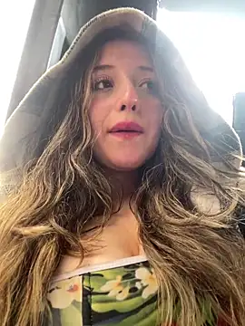 Baby  Otaku online show from 12.14.25