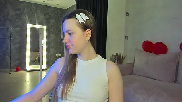 Candy Cansew online show from 02.07.26