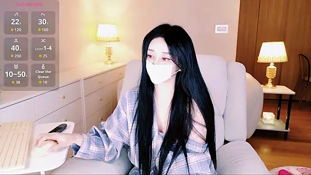 hotseah online show from 11.22.25