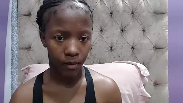 sexykea2002x online show from 10.18.25