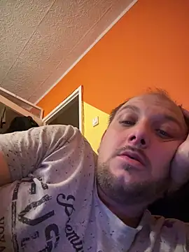 Snapshot of MatedUpjohn chatting on 12.22.25 MatedUpjohn online show from 12.22.25