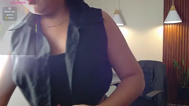  Victoria Collins online show from 02.24.26