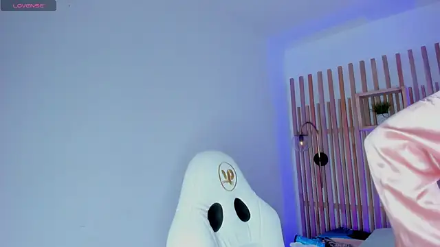 ciara blake online show from 04.17.26