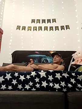 hotCOUPLEPETRA online show from 04.03.26