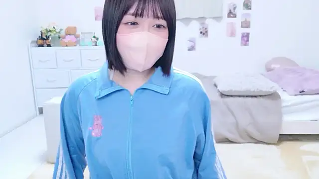  suika  online show from 03.11.26