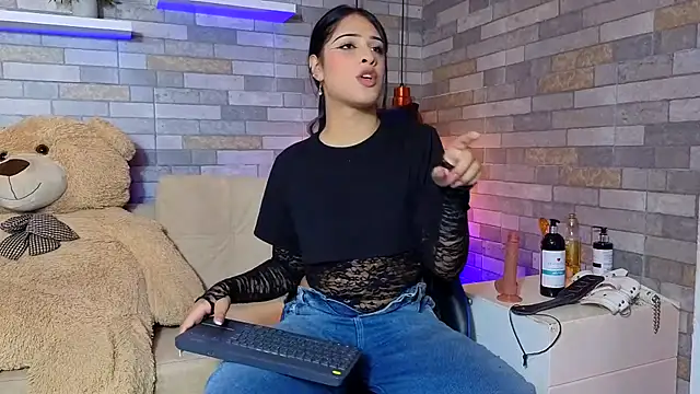 Snapshot of DixyPalmer chatting on 07.18.26 DixyPalmer online show from 07.18.26